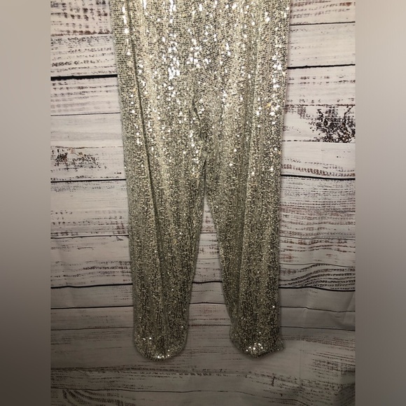 VENUS Silver Sequin Jumpsuit for Evening Glamour NWT Medium - Picture 12 of 16